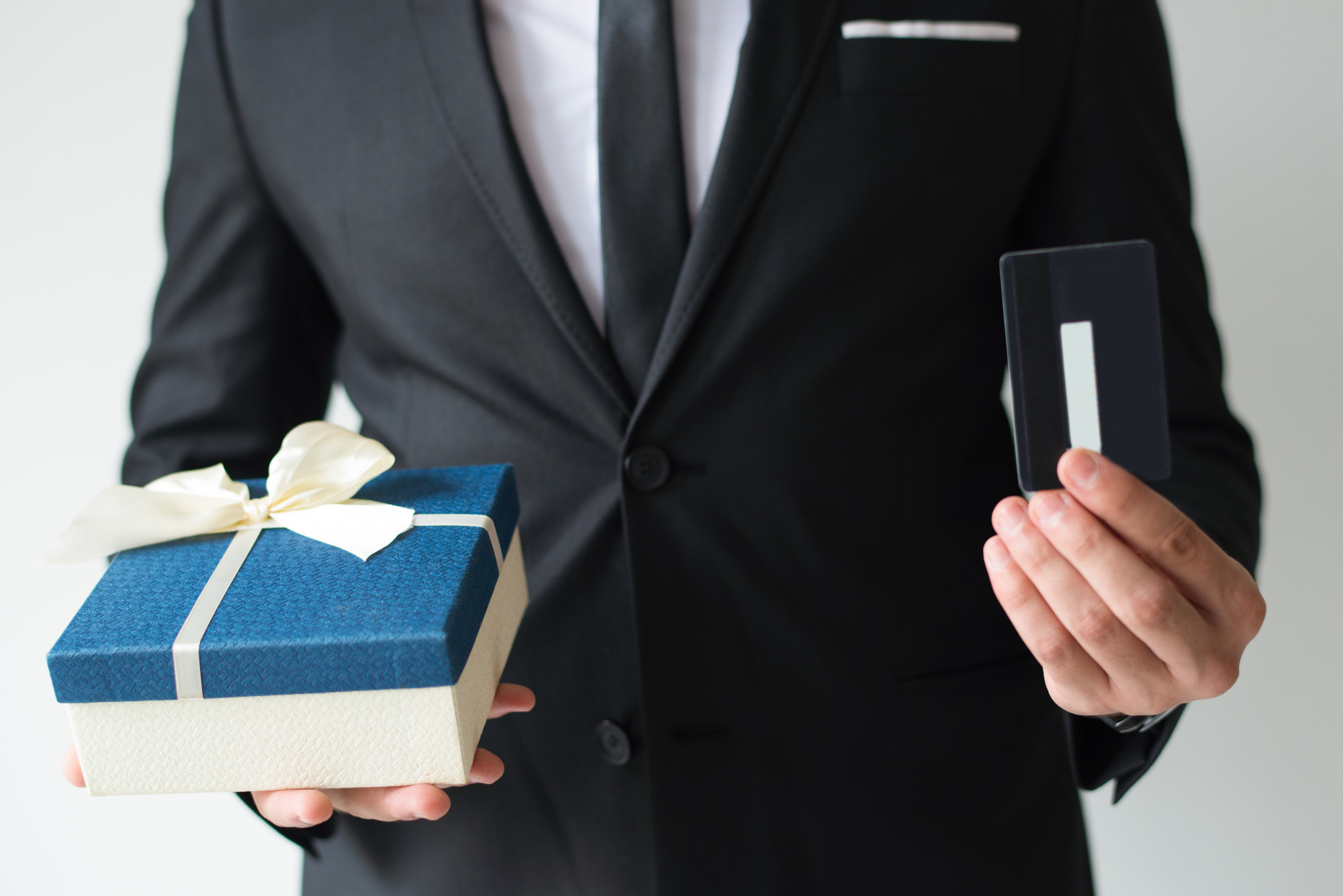 Why Business Gifts Matter: A Guide for Irish Corporate Gifting - Connect  Promotions